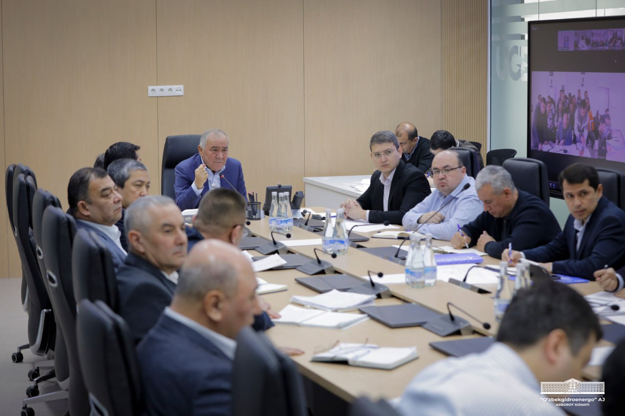 Videoselektor yig‘ilishi: qurilish loyihalarining ijrosi ko‘rib chiqildi