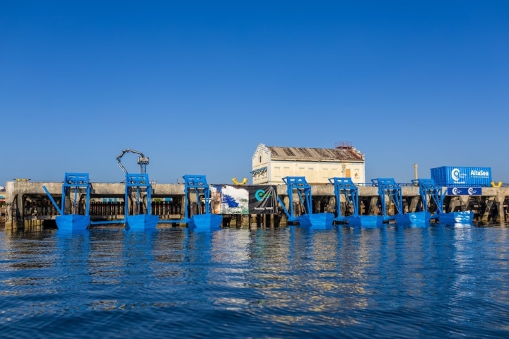 AQShda ilk to‘lqin elektr stansiyasi ishga tushirildi
